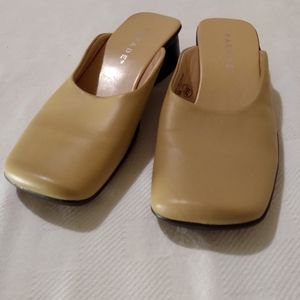 Ladies shoes brand name parade 9/W